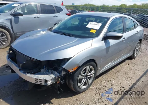 2018 Honda Civic Lx z USA, uszkodzony, nr VIN 19XFC2F58JE040755